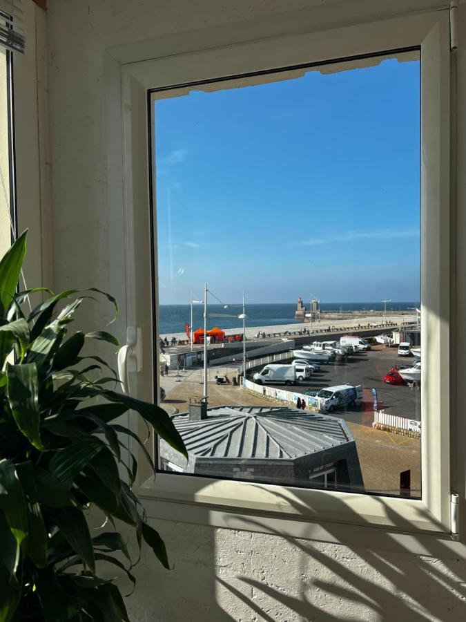 Le Maritime, Front De Mer Et Parking Sous-Terrain Fécamp Extérieur photo